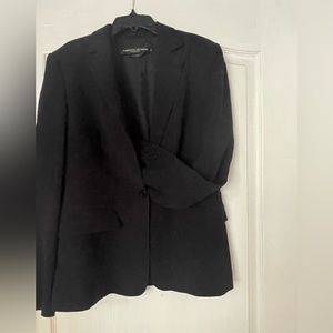 Elegant, Italian- great quality and condition